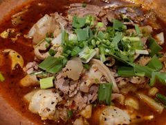 -云海肴·汽锅鸡·云南菜(天山百盛优客店)