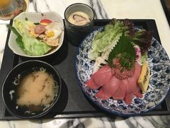 -家贺屋刺身寿司专门店