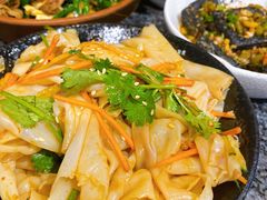 -黑白电视长沙小吃(美林M·LIVE天地东座店)