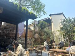 大堂-Metal hands·铁手咖啡