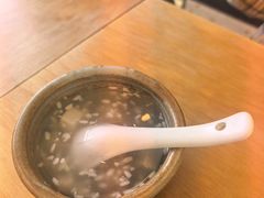 -怡得饭庄·30年老店·宋大妈昆明菜