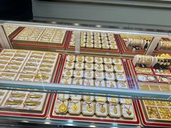 -恒一珠宝·回收黄金钻石奢侈品(灵岩南路店)