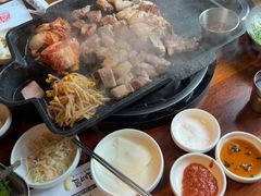 -Dombe豚(黑猪肉街店)