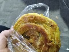 鸡蛋火烧-皮市街大油火烧