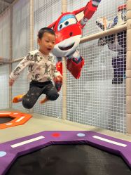 -乐多星球潮玩中心(沈阳嘉里城店)