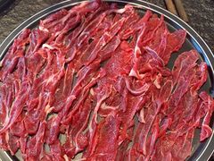 -醉董牛川派鲜肉自选火锅(烟台店)