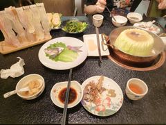 -得意咚瓜·顺德鱼生·冬瓜火锅(深圳首店)