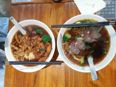 老卤肥肠面-囿面传统制面馆(中央路店)