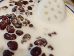 -广信牛奶甜品世家(台东店)