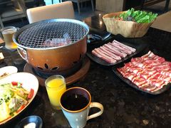 -雾山韩式烤肉·海南糟粕&椰子鸡火锅·海景餐厅(三亚绿发山海天JW万豪酒店)