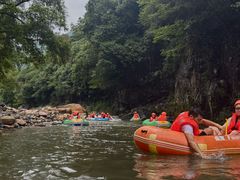 -雅鲁激流探险漂流