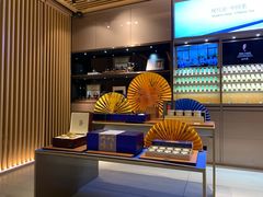 -小罐茶(济南恒隆广场店)