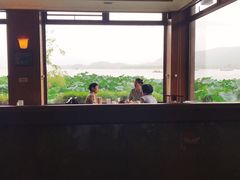 -湖畔居茶楼(湖滨店)