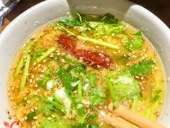 -万记麻辣烫国展总店