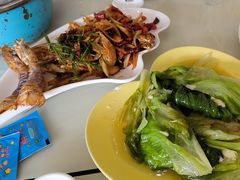 -覃记海鲜美食餐厅