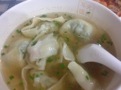 -潘国仙耳光馄饨(黄家阙路店)