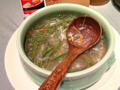 -吴越荣记苏州菜·松鼠桂鱼 100% 活鱼现做(月光码头店)