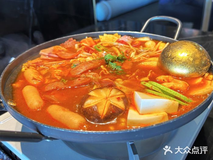 KCOOKING概念韩餐(世茂52+店)经典部队锅图片