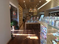 -猫的天空之城概念书店(景德镇陶溪川店)