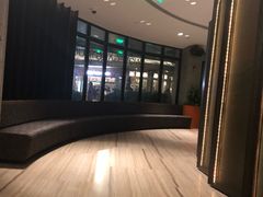 -WOLFGANG PUCK KITCHEN & BAR(迪士尼小镇店)