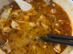 -八百里牛肉汤(盖饭·锅贴·万象城店)