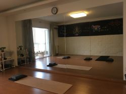 教室-瑜舍瑜伽连锁教室