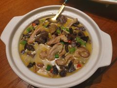 -呷湘厨·鱼汤捞饭·剁椒鱼头·辣椒炒肉(国家会展中心店)