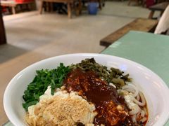 -朱家花园食府(顺城王府井店)