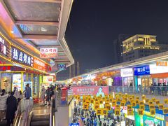 -万达广场(南昌红谷滩店)