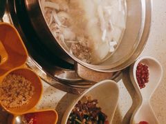 -润园四季椰子鸡火锅(海上世界店)