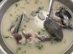 -雪湖煜辰鱼头老店(雪野湖店)