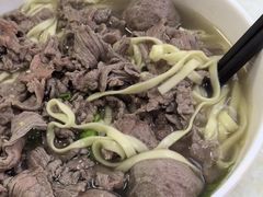 -华威达牛庄(黄埔大道西店)