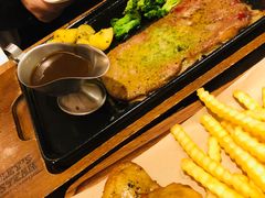 -必胜客(骡马市店)
