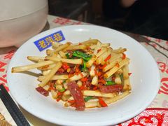 -老萍巷·莲花血鸭(步行街店)