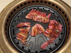 -蚂蚁洞·烤肉大营地(上海静安大悦城店)