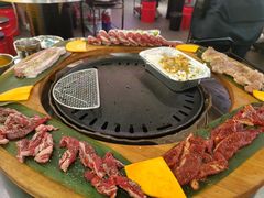 -玄希浪漫厨房·韩料烤肉(湖滨银泰in77店)