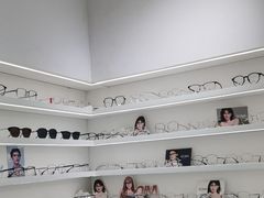 -美式眼镜·授权蔡司.依视路.尼康.豪雅.明月(南翔印象城店)