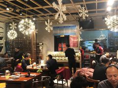 大堂-高兴壹锅·潮汕鲜牛肉火锅(良乡梅花庄店)