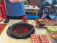 -钢管厂五区小郡肝串串香火锅(梅川路店)