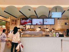 -奈雪的茶(亨特国际广场店)