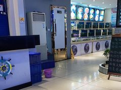 -小鱼儿海鲜港(新村十区店)