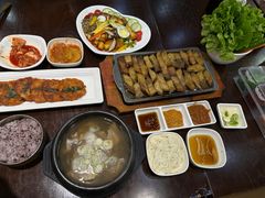 -釜山豚骨汤饭(芝罘万达广场店)