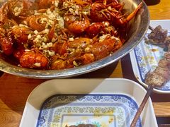 -琥珀老六龙虾(四里河店)