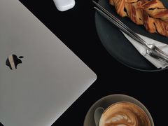 拿铁-LIN COFFEE CO(龙珠达店)