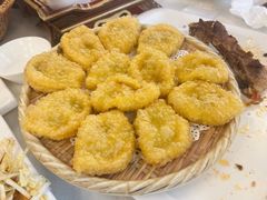 黄米炸糕-那达慕蒙古风味酒楼