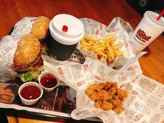 -The Habit Burger Grill 哈比特汉堡(复兴soho店)
