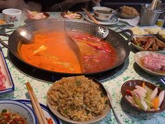 -鸿姐老火锅(疁城新天地店)