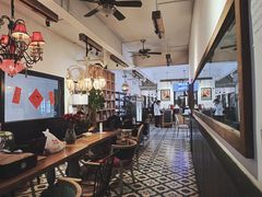 -拖板鞋咖啡旅行酒店(春熙路地铁站店)