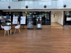 -奔驰上海利星(七宝店)