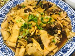 羊肉焖饼-壹阁胡羊焖饼(特色小吃街店)